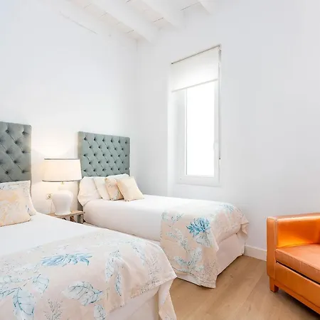 Genteel Julio Cesar Apartment *